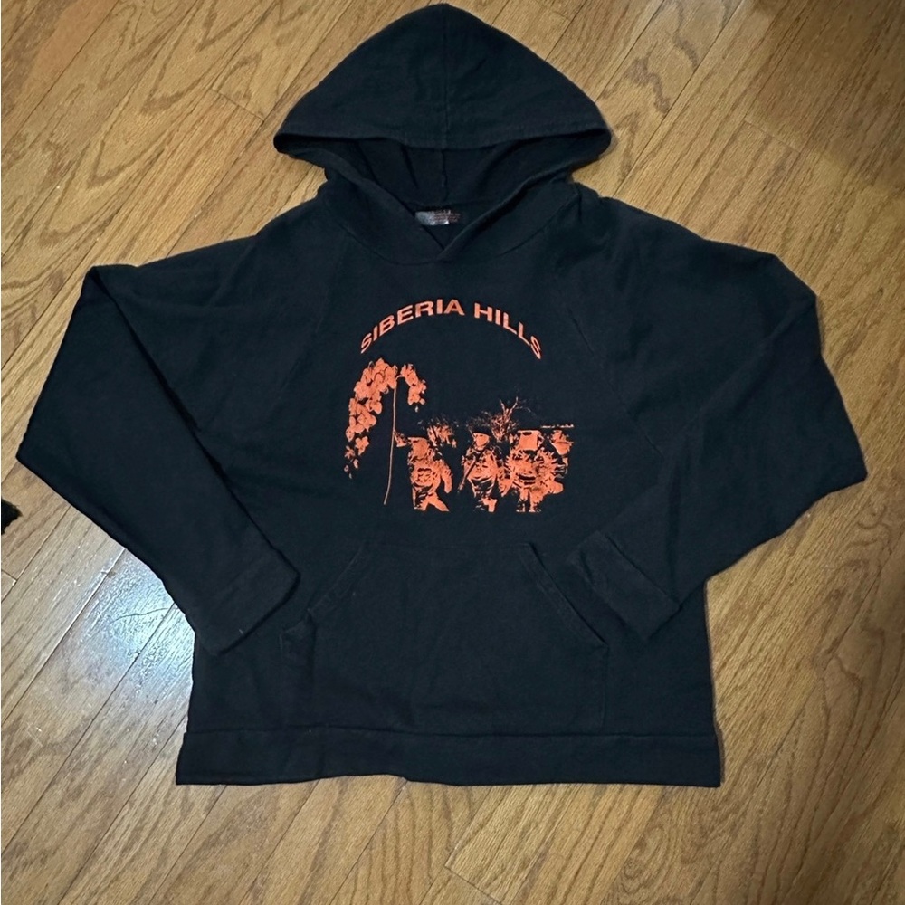 sibera hills batwing hoodie (NEED GONE)